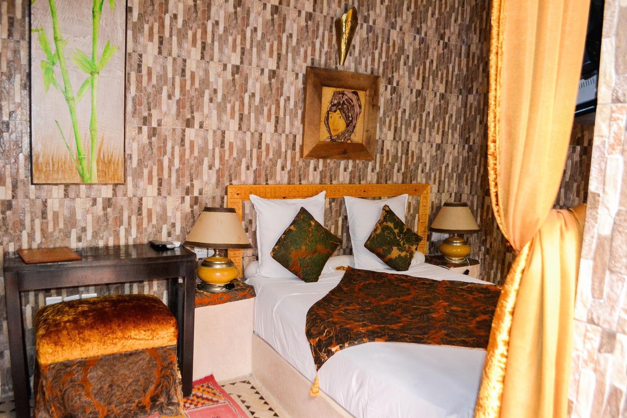 La Croix Berbere Riad 4*